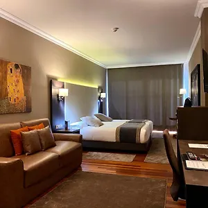 https://hotel-armine.basquecountryhotels.org